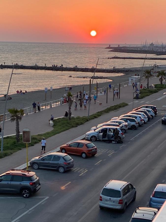 Front Sea Luxury Apartman Lido di Ostia Kültér fotó
