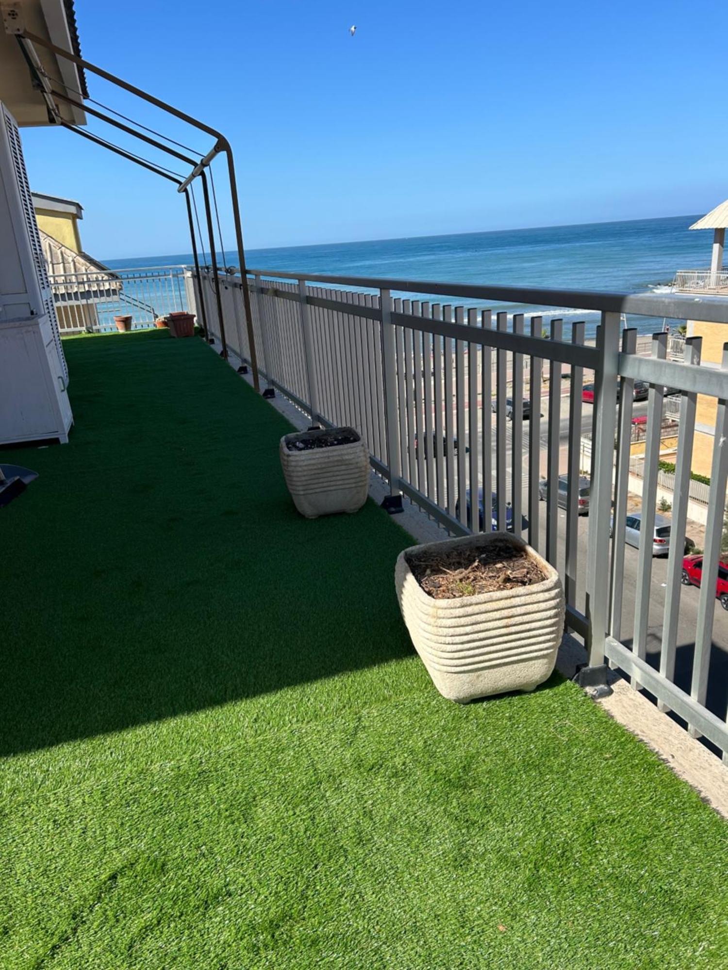 Front Sea Luxury Apartman Lido di Ostia Kültér fotó