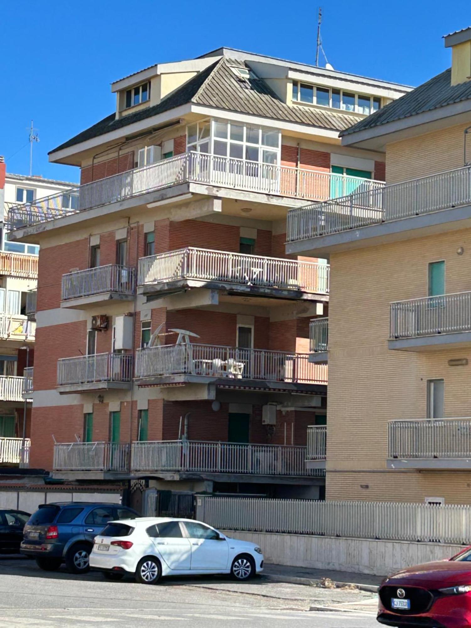 Front Sea Luxury Apartman Lido di Ostia Kültér fotó